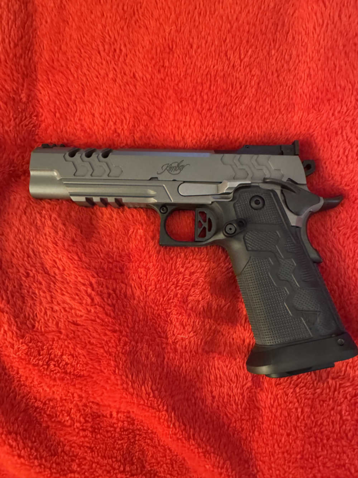 Kimber 2K11 Stainless Target w/magwell & extended slide stop NIB high cap - Image 4