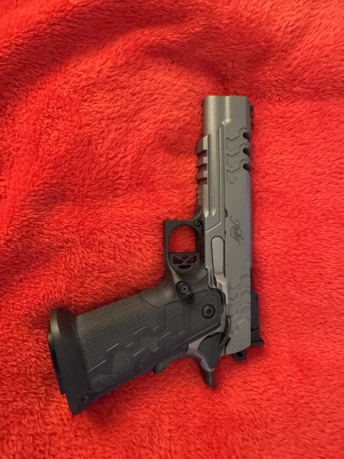Kimber 2K11 Stainless Target w/magwell & extended slide stop NIB high cap - Image 7