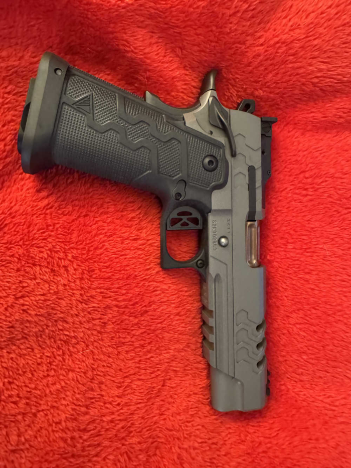 Kimber 2K11 Stainless Target w/magwell & extended slide stop NIB high cap - Image 2