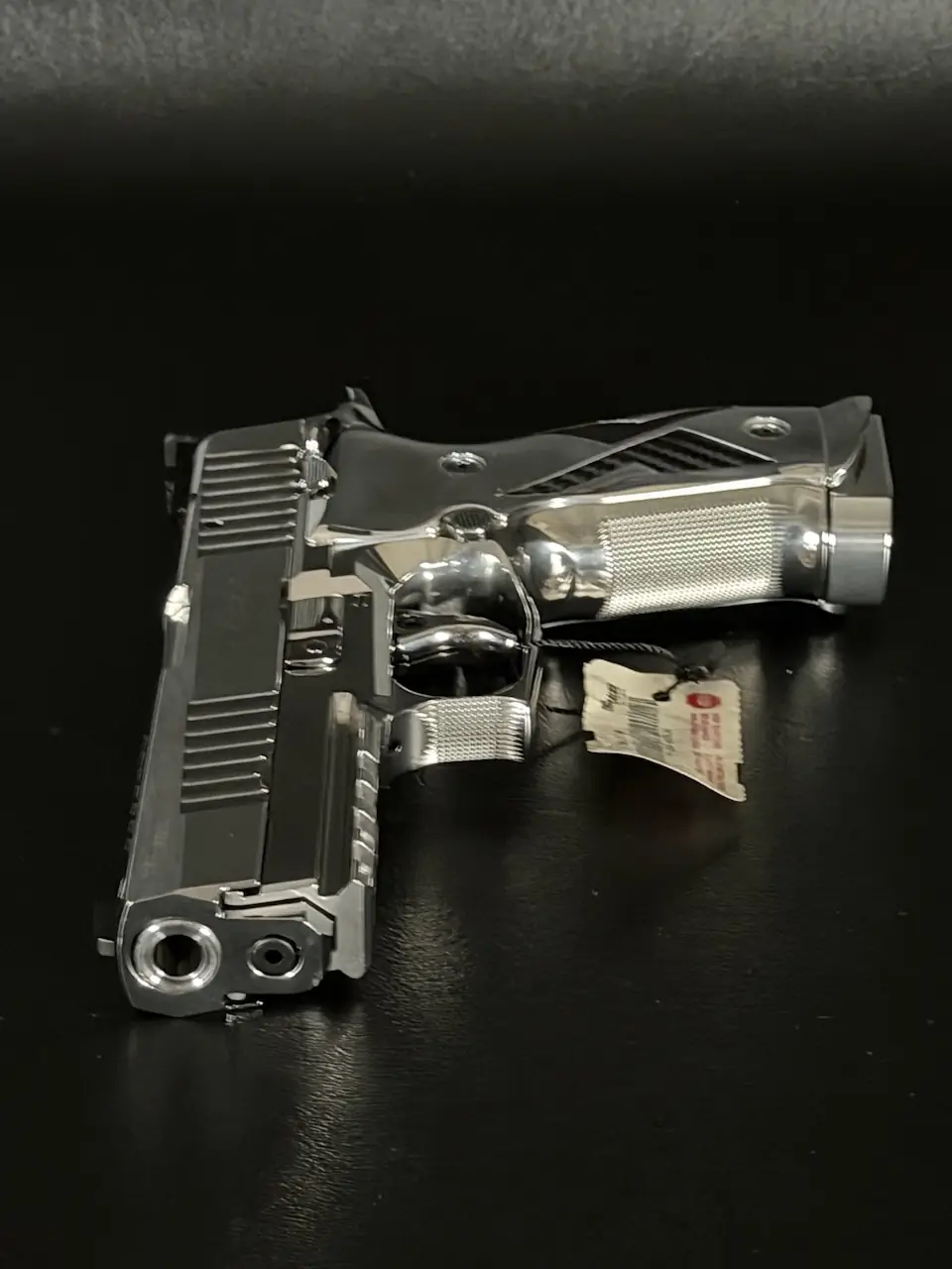 SIG-P226-X-Short-Chrome-and-Carbon-Mastershop